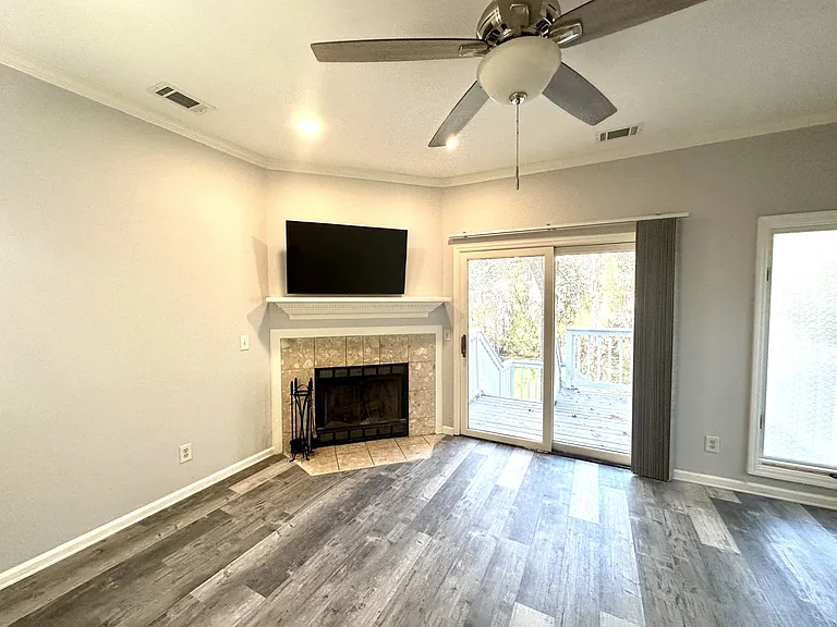 10 Yacht Cove Dr — Photo 10