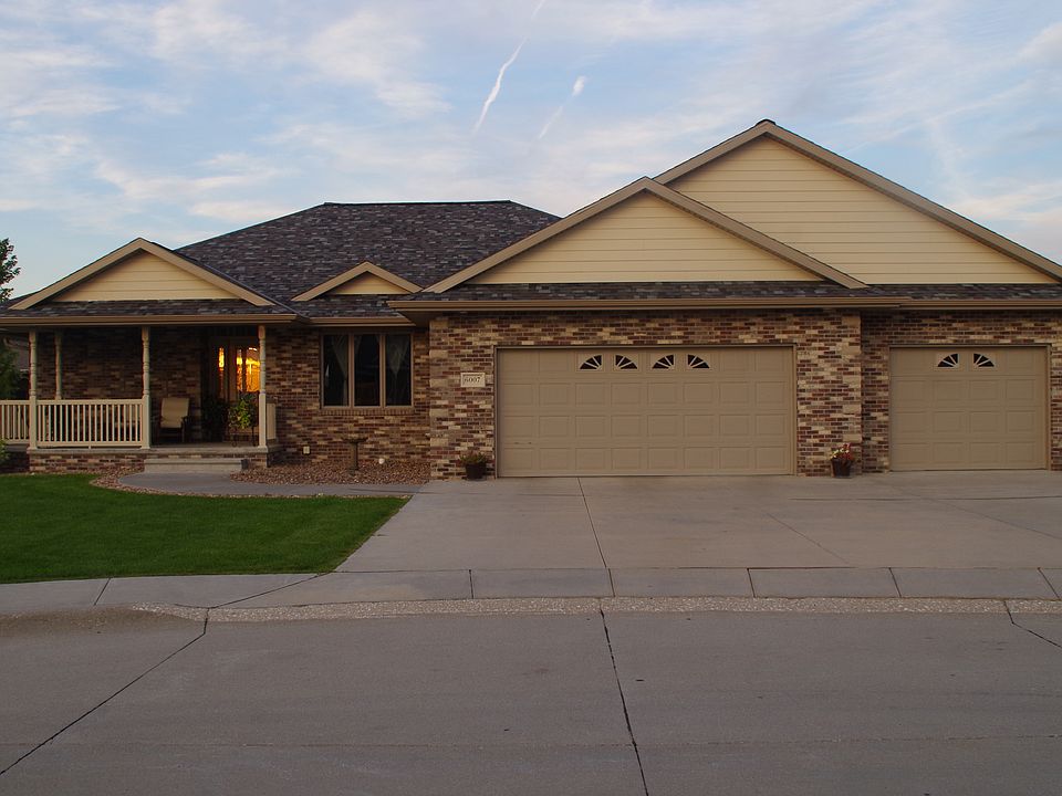 1st image of 6007 Avenue L Pl