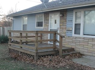 7448 Maple Ln, Overland Park, KS 66204