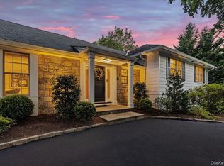 25 Ramapo Trl, Harrison, NY 10528