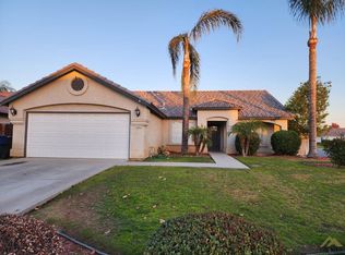 4302 Gelding Way, Bakersfield, CA 93312
