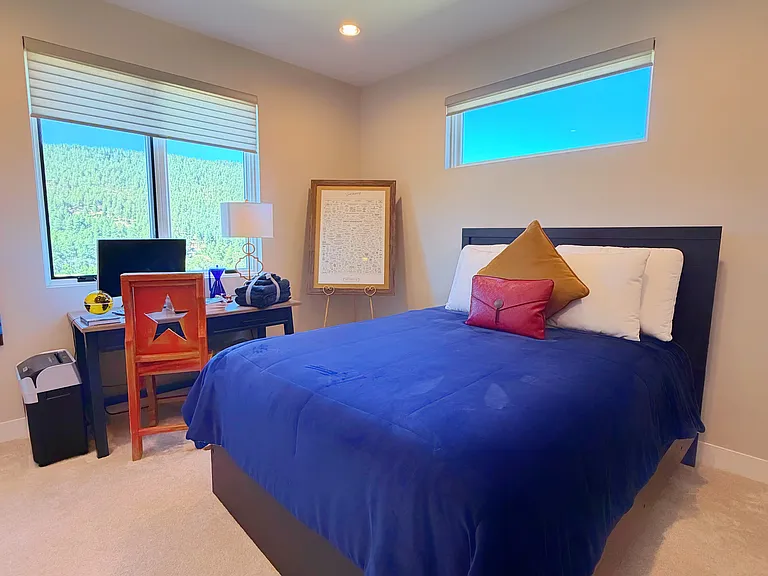 1212 Sunrise Ln — Photo 20