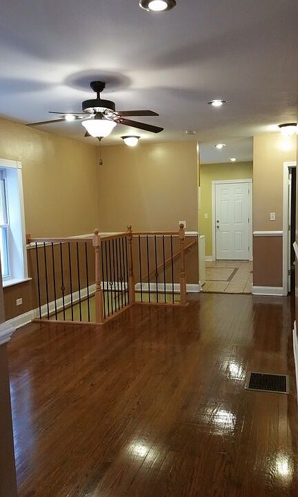 1st image of 1310 N Lockwood Ave #1