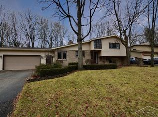 1501 Wildwood St, Midland, MI 48642