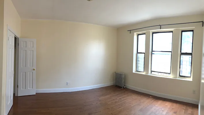 Rented by null | media 17