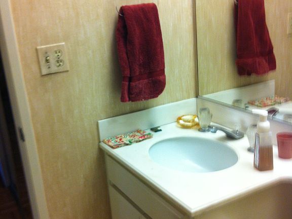 5th image of 632 Vallejo Villas
