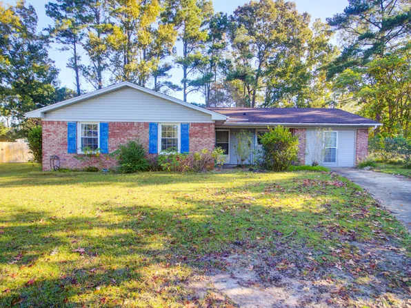 5 Coatbridge Cir, Goose Creek, SC 29445