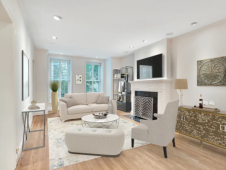 1228 N Dearborn St #2 — Photo 4