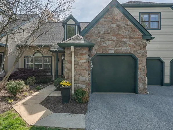 1300 Robynwood Ln #1300, West Chester, PA 19380