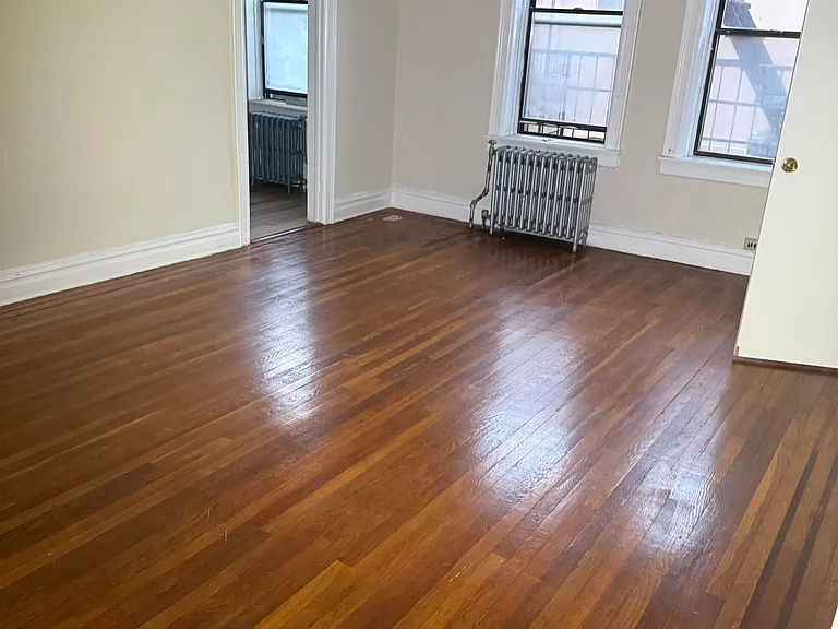 821 Bergen Ave #C03 — Photo 4