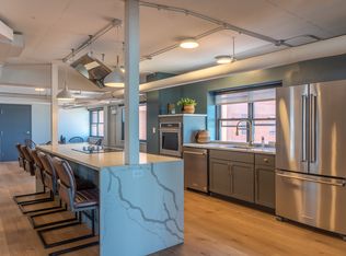 5815 N Sheridan Rd APT 915, Chicago, IL 60660