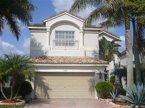 1st image of 1302 Canary Island Dr