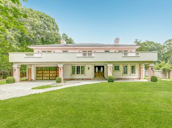 149 Norfolk Dr, East Hampton, NY 11937