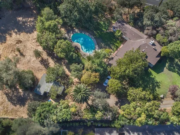 600 Lilac Ln, Sacramento, CA 95864