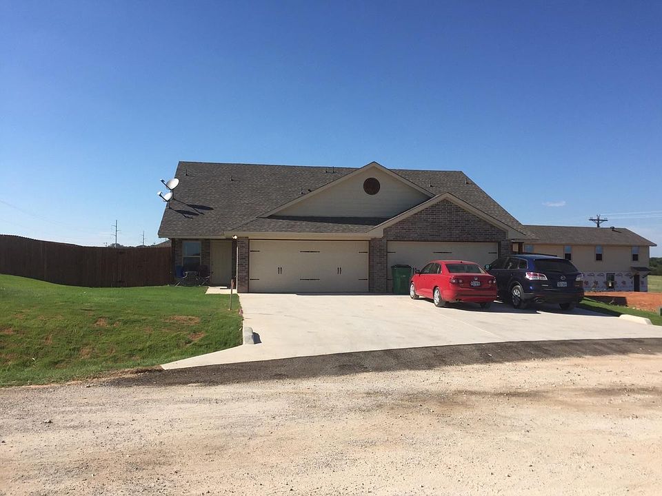 1st image of 901 Dart Ct