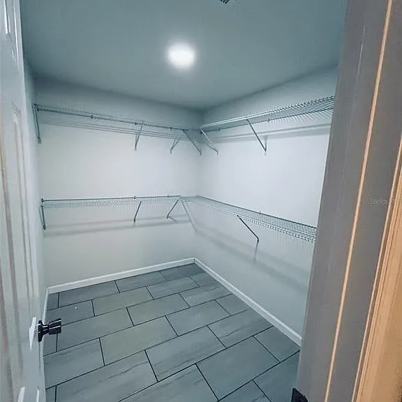 5323 Satsuma Dr — Photo 31