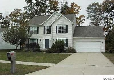 1st image of 450 Rushmore Dr