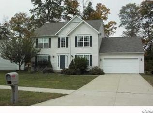 450 Rushmore Dr, Richmond Heights, OH