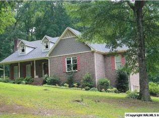 178 Colony Ln, Hartselle, AL 35640