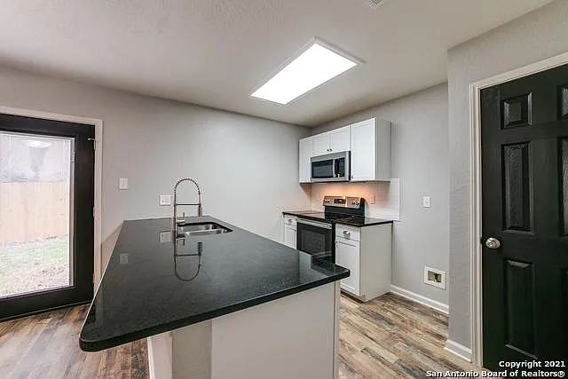 6406 Highland Grass — Photo 11