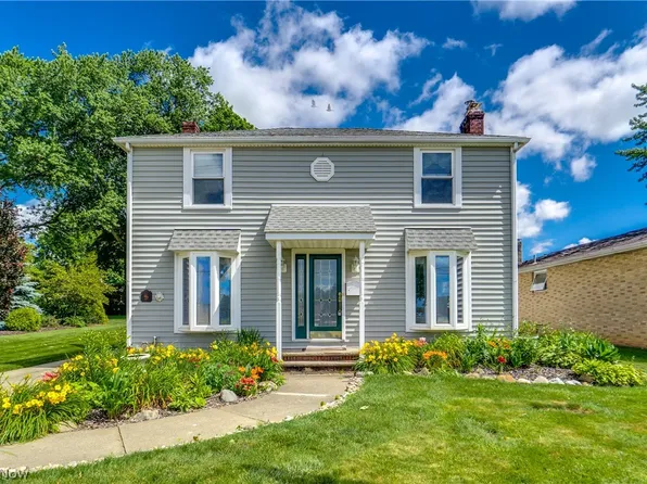 317 30th St NW, Canton, OH 44709