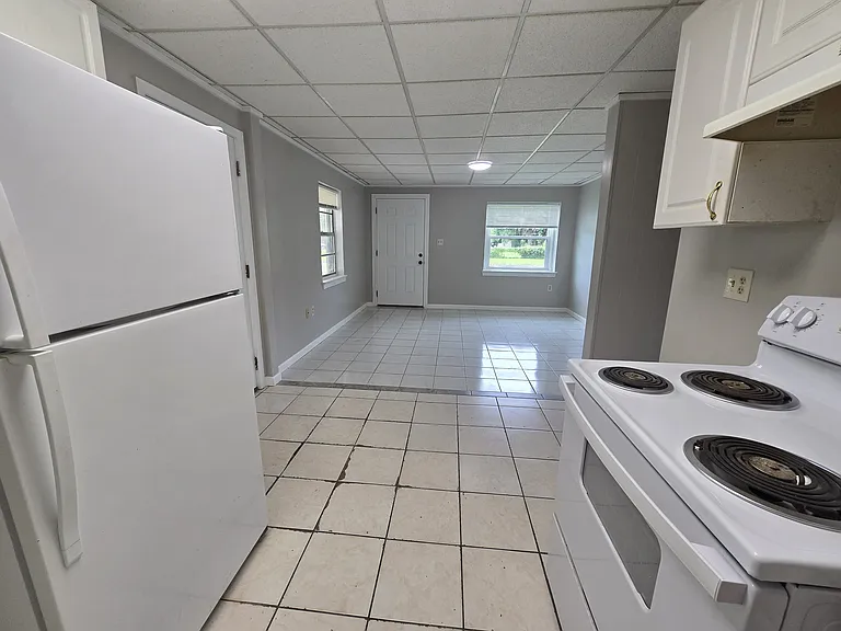 56 Norwood Dr — Photo 5