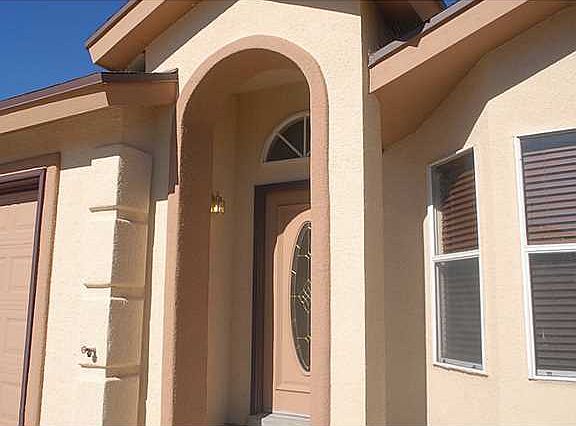 3rd image of 11789 Corona Crest Ave
