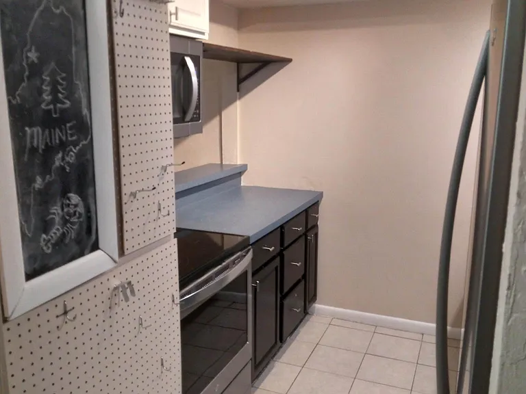 4415 NW 41st Pl — Photo 9