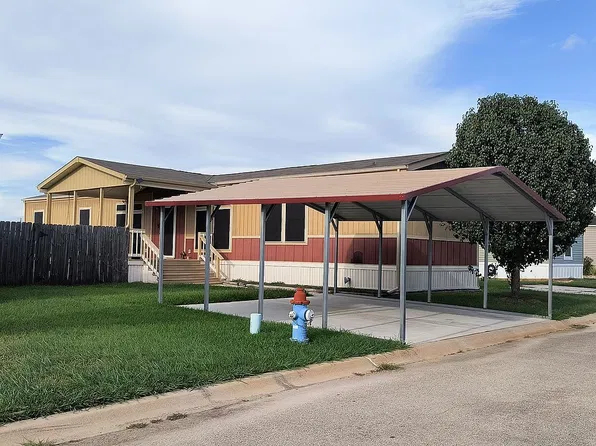 315 Golden Oak Dr, Manvel, TX 77578
