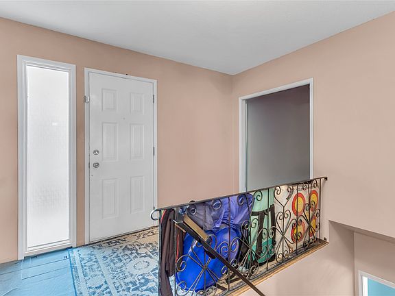 2nd image of 1270 Houghton Rd