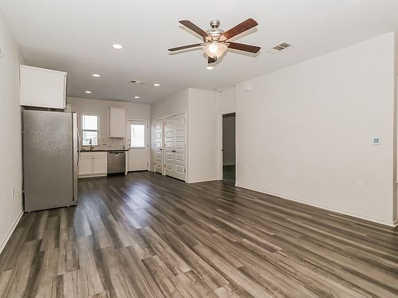 3rd image of 13108 Foreston Dr