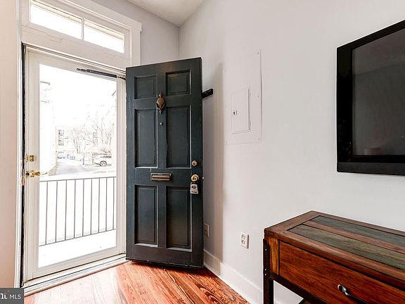 Storm Door Provides Option to Allow In More Sun!