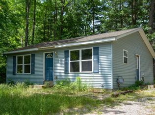 895 Maryjo Dr, Traverse City, MI 49686