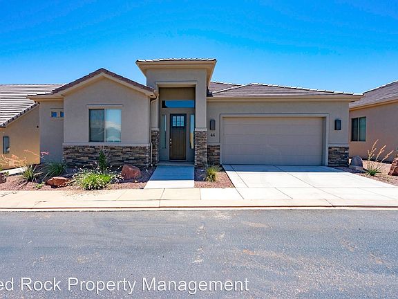 3rd image of 2261 S Tonaquint Dr Unit 44