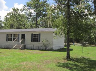 105 Dorothy Dr, Interlachen, FL 32148