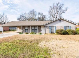 10 Camellia Dr, Tuscaloosa, AL 35401
