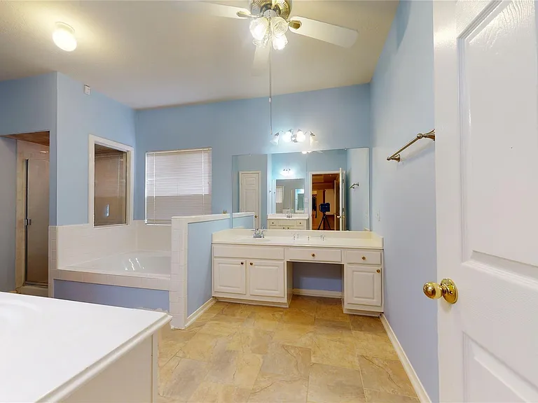 17319 Jackson Pines Dr — Photo 46