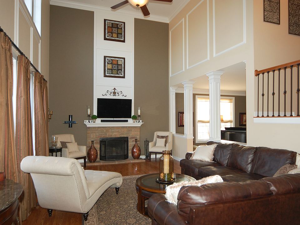 1st image of 1696 Apple Valley Dr