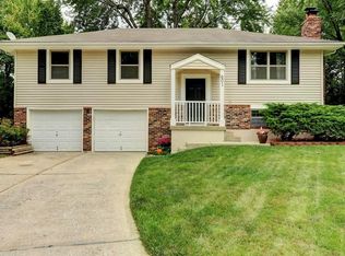 601 SW Philip St, Lees Summit, MO 64082