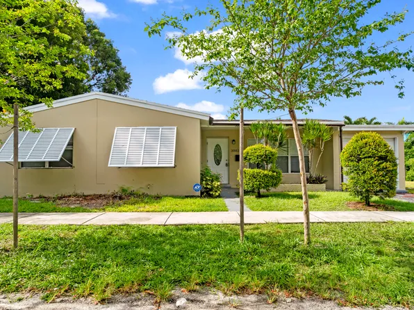 3002 Arthur St, Hollywood, FL 33021