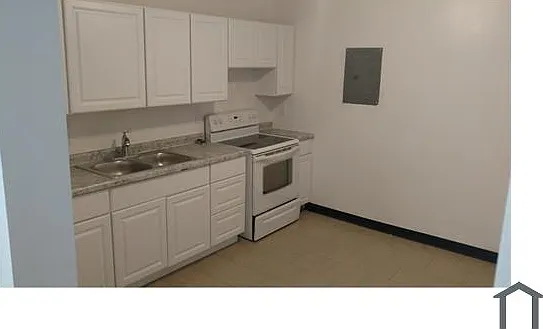 1635 Plymouth Ct #11
