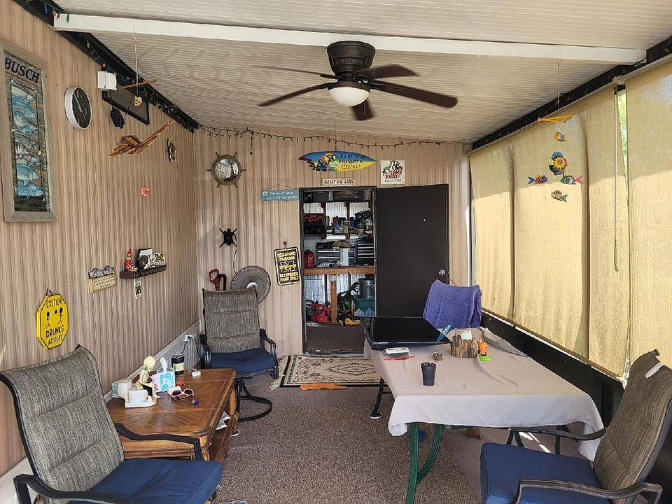 2nd image of 15922 Sandy Point Dr #318