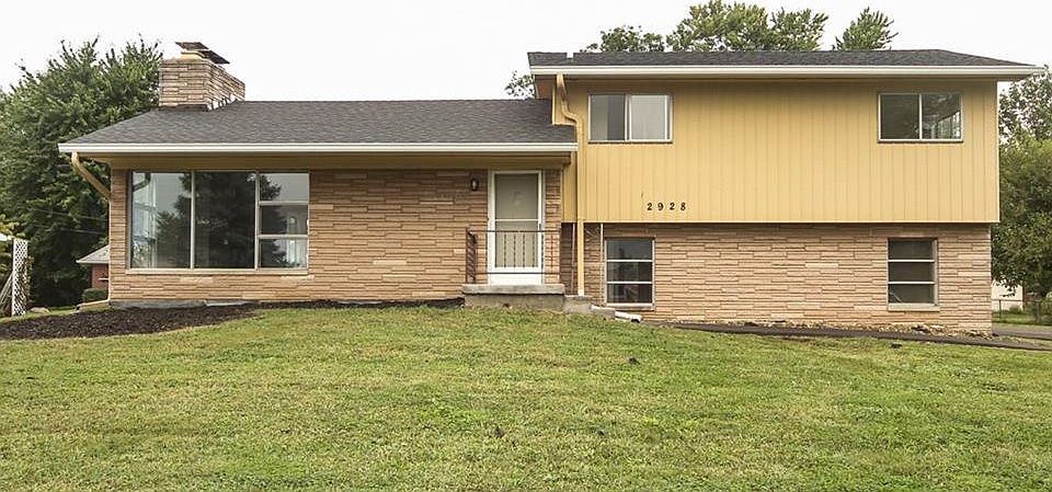 1st image of 2928 E Dudley Ave