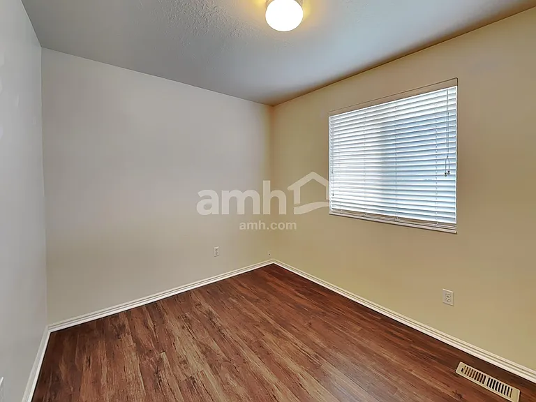 1738 N 2275 W — Photo 11
