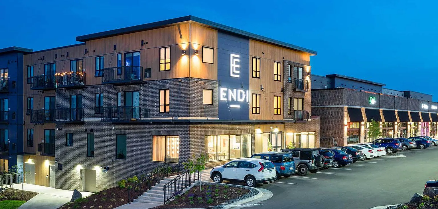 ENDI Plaza — Photo 1