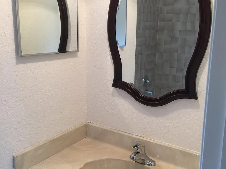 6162 Amberwoods Dr — Photo 28