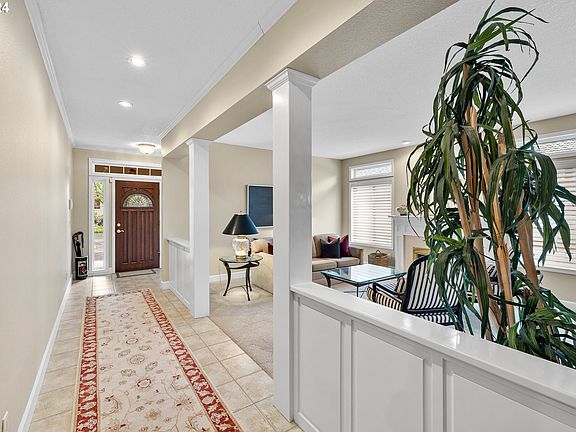 5th image of 2716 SE Baypoint Dr