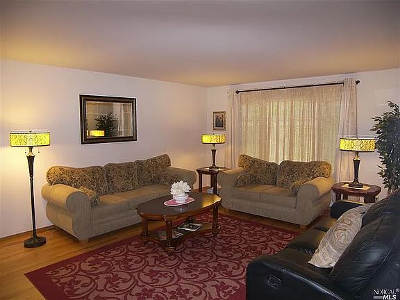 4th image of 1825 Sereno Dr #1825
