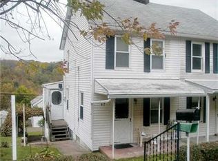 47 Orchard Dr, Morgan, PA