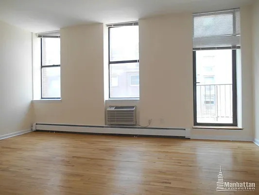 Rented by Manhattan Connection | media 9